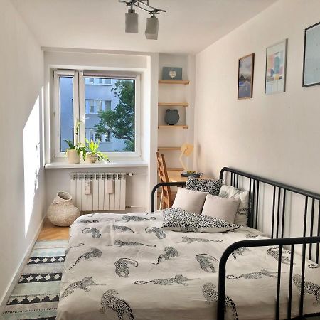 ורשה Comfortable And Cosy Apartment 3 Beds-City Center מראה חיצוני תמונה